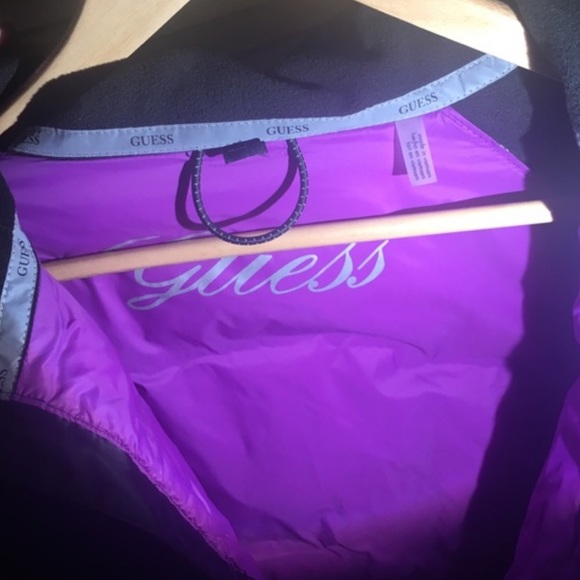 Guess Performance Wear Jacket NWOT - Picture 3 of 3